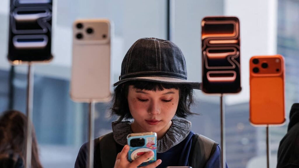 Apple Hits $4 Trillion Market Cap: What Indian Investors Need to Know