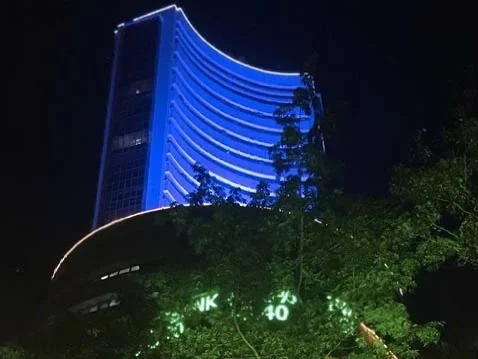 Samvat 2082: Stock Market Gurus Share Investment Strategy Amid Rising Volatility