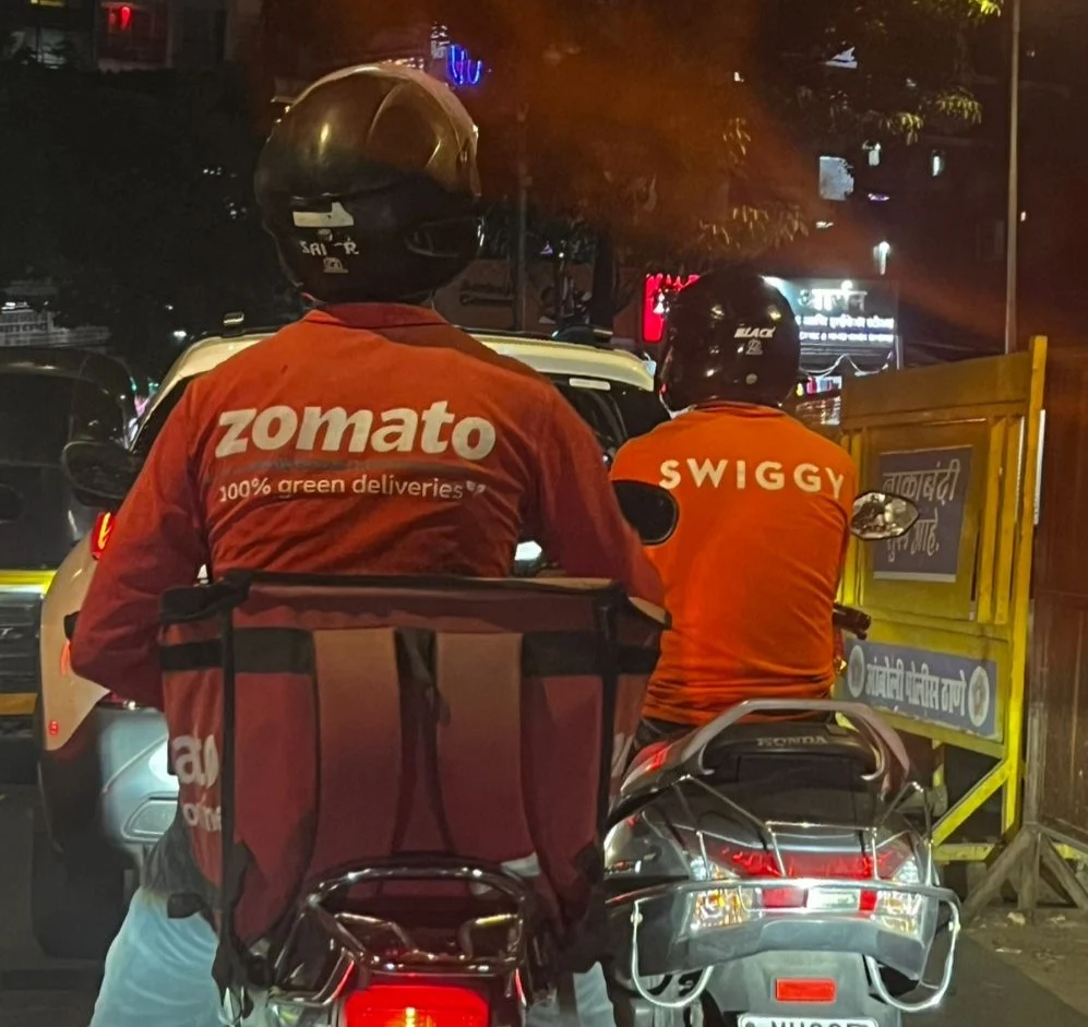 Eternal Vs Swiggy: Unpacking the Intensifying Quick Commerce Race in India