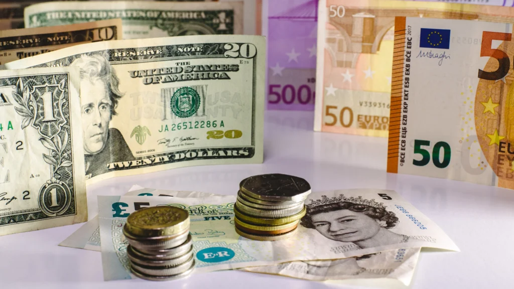 FPIs Turn Net Buyers After Six Sessions, Invest Rs 4,581 Crore in Indian Equities