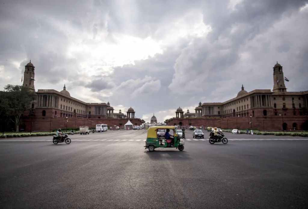 TPG, Warburg Pincus in Talks to Acquire $500 Million Stake in Sirion Labs