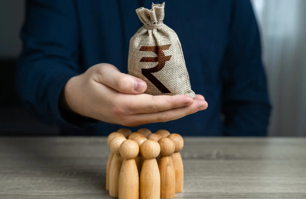 Govt to Sell Up to 6% Stake in Bank of Maharashtra via OFS: What It Means for Investors