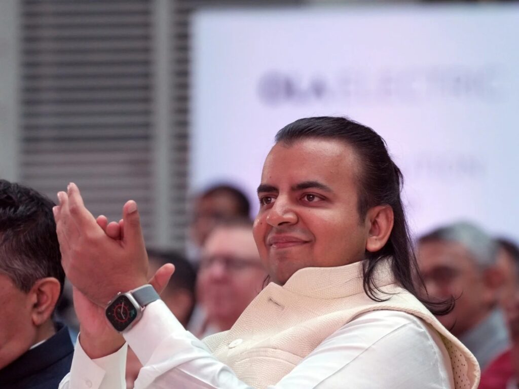 Ola Electric Shares Surge 8% as Bhavish Aggarwal Repays Promoter Loan
