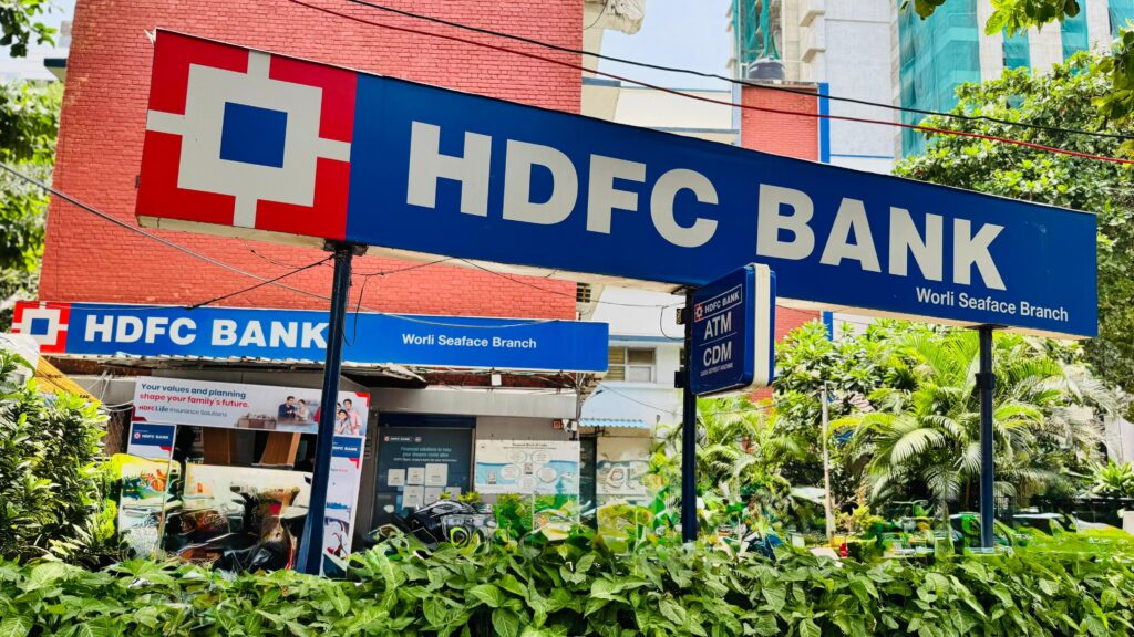 HDFC Bank Q3 Business Update: Deposits See Double-Digit Growth Amid Sustained Credit Demand