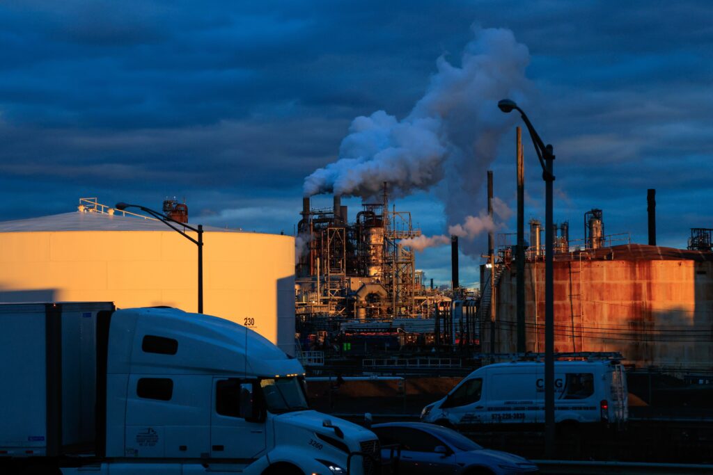 Investors Turn Most Bearish On Oil In Almost 10 Years, Goldman Finds