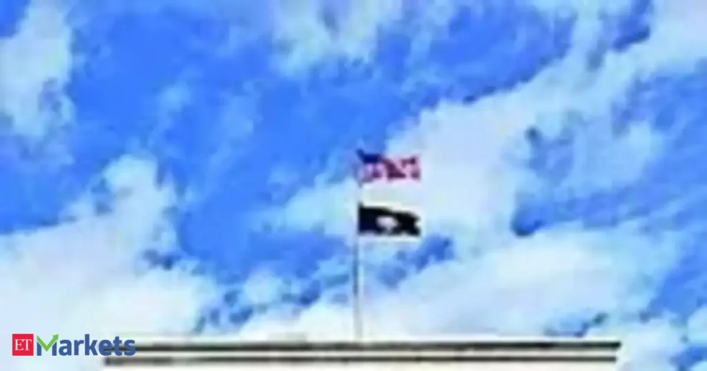 Fed Independence Erosion: A Threat to US Credit Rating and Global Markets