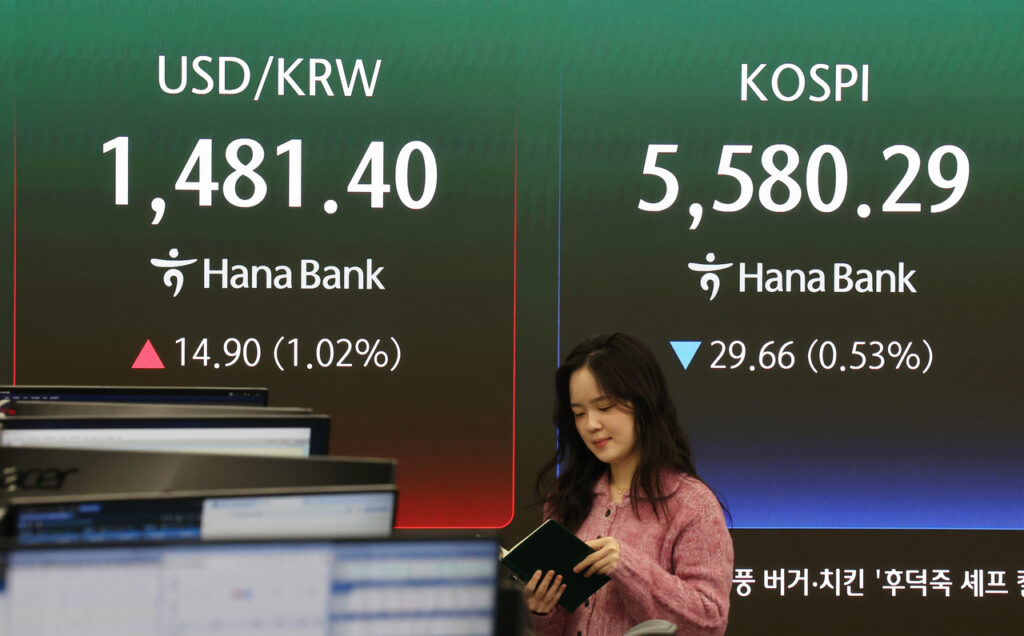 Foreign Stock Outflows Hit Record in February: What Indian Investors Need to Know