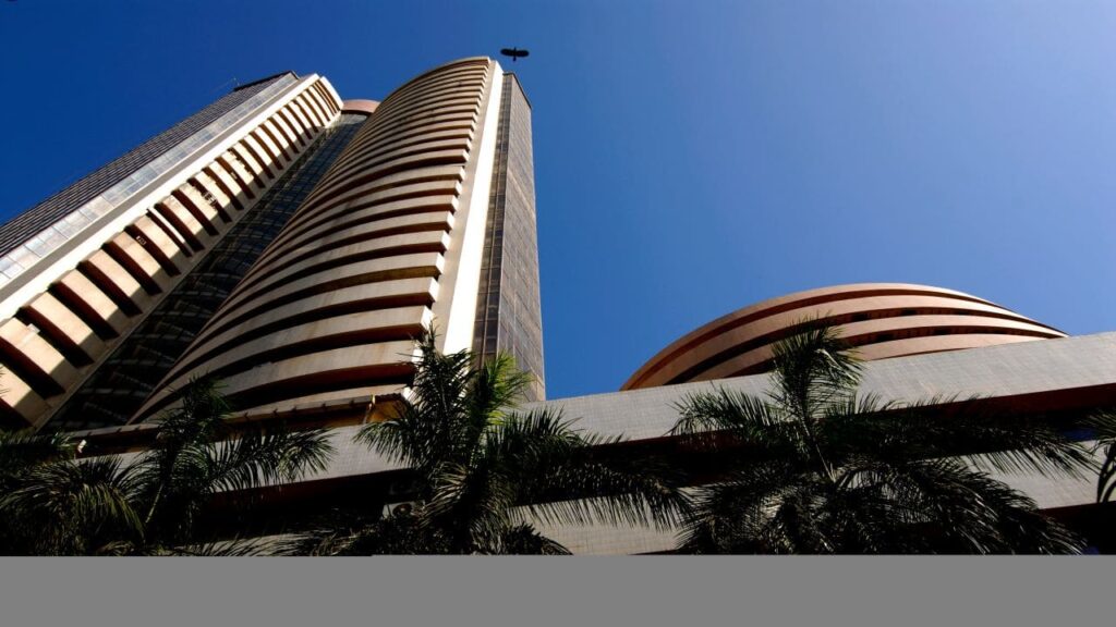 Indian Stock Market Sees Active Client Additions Despite Volatility