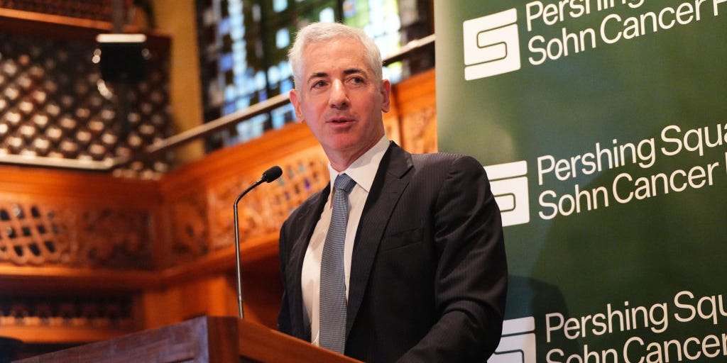 Bill Ackman's Hedge Fund Bids to Buy Universal Music: What Indian Investors Need to Know